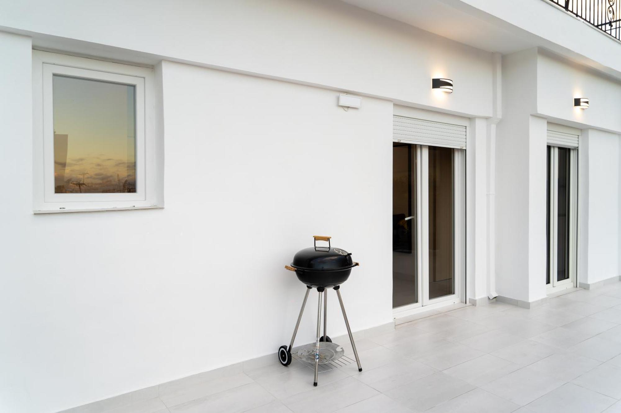 Hydra Apartment Patras Buitenkant foto