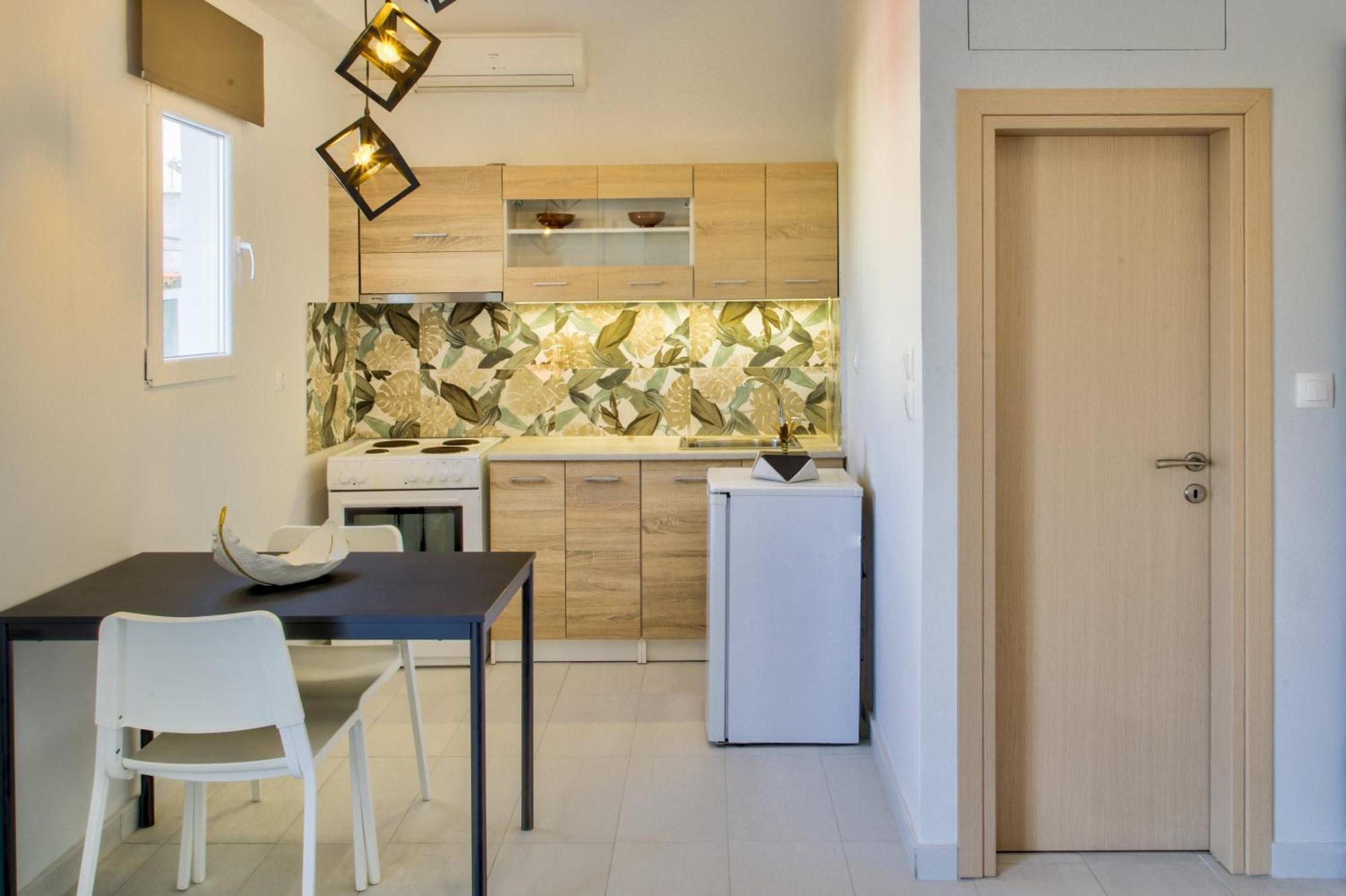Hydra Apartment Patras Buitenkant foto