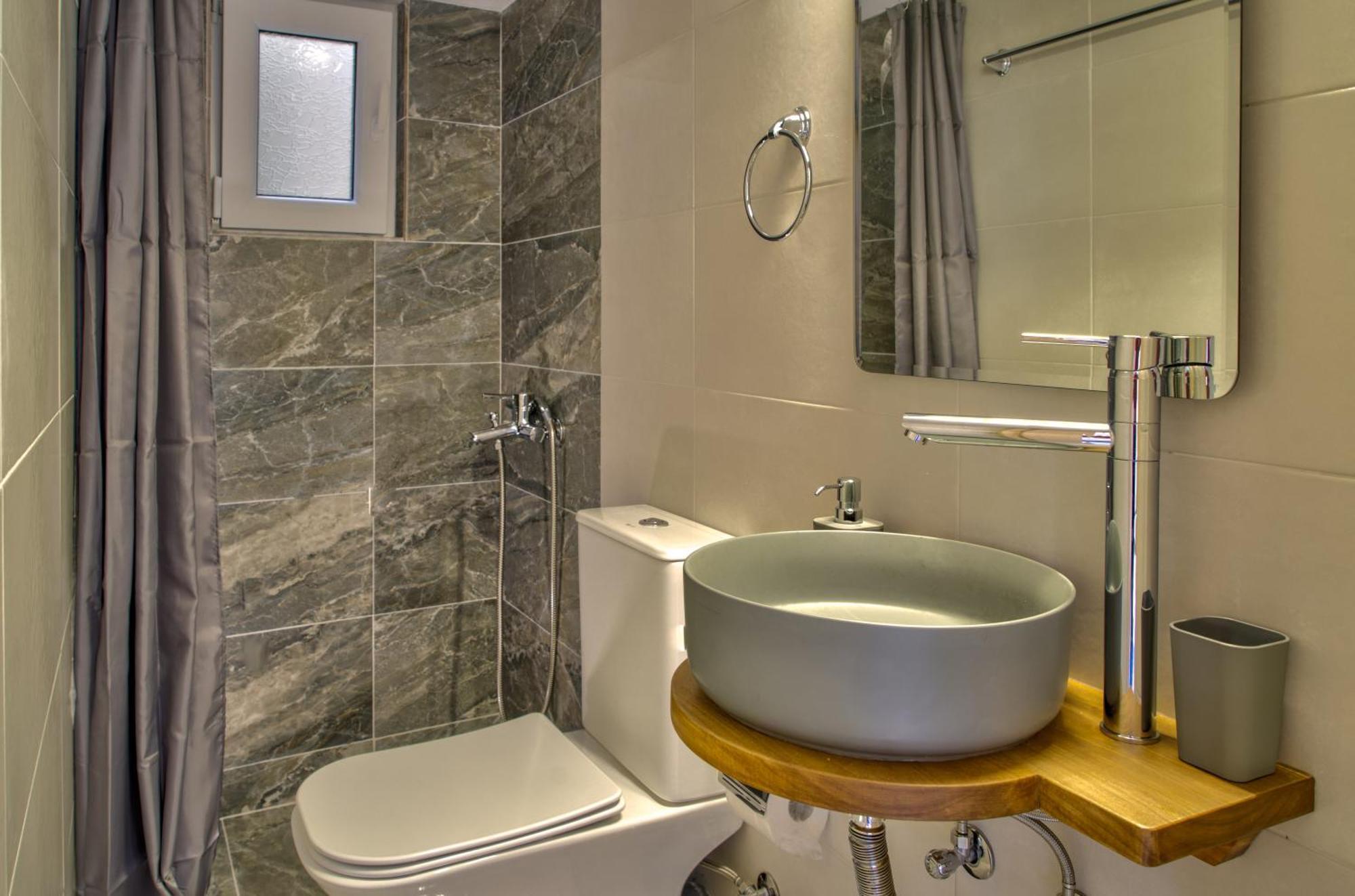 Hydra Apartment Patras Buitenkant foto